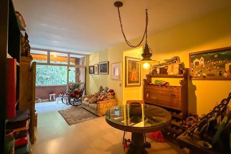 Apartamento à venda com 86m², 2 quartos e 1 vagaSala