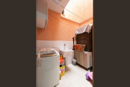 Casa de condomínio para alugar com 70m², 2 quartos e 1 vaga Casa de condomínio para alugar com 70m², 2 quartos e 1 vagaÁrea de Serviço