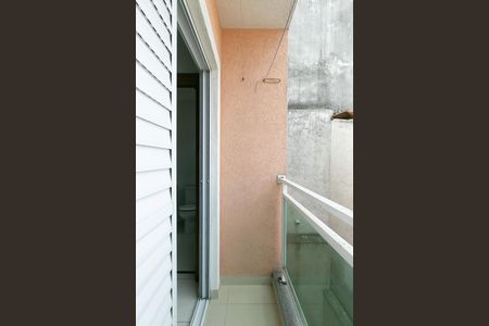Casa de condomínio para alugar com 70m², 2 quartos e 1 vaga Casa de condomínio para alugar com 70m², 2 quartos e 1 vagaVaranda da Suíte 2
