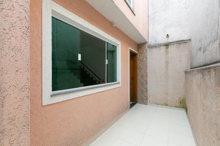 Casa de condomínio para alugar com 70m², 2 quartos e 1 vaga Casa de condomínio para alugar com 70m², 2 quartos e 1 vagaEntrada