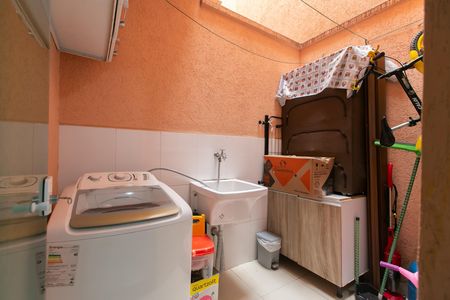 Casa de condomínio para alugar com 70m², 2 quartos e 1 vaga Casa de condomínio para alugar com 70m², 2 quartos e 1 vagaÁrea de Serviço