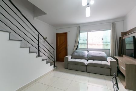 Casa de condomínio para alugar com 70m², 2 quartos e 1 vaga Casa de condomínio para alugar com 70m², 2 quartos e 1 vagaSala