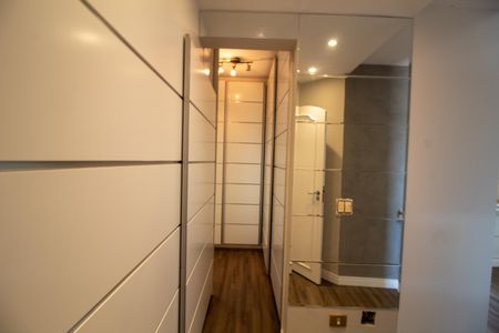 Apartamento para alugar com 190m², 4 quartos e 3 vagasCloset da suíte 2