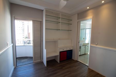 Apartamento para alugar com 190m², 4 quartos e 3 vagasQuarto 3 - Suíte 1