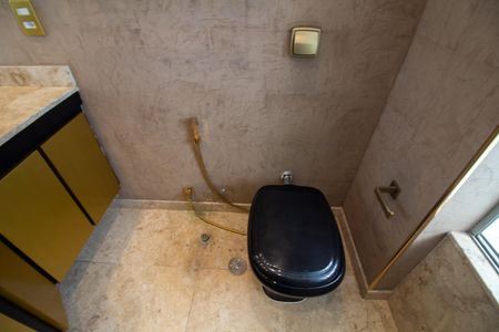 Apartamento para alugar com 190m², 4 quartos e 3 vagasBanheiro da Suíte 2