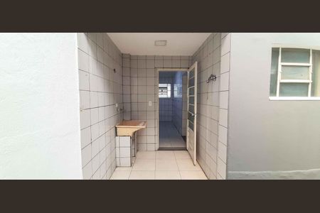 Casa à venda com 154m², 3 quartos e 2 vagasCasa 1 - Área de Serviço