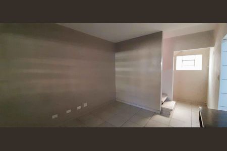 Casa à venda com 154m², 3 quartos e 2 vagasCasa 1 - Sala