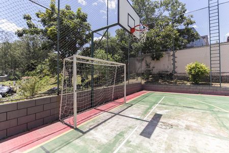 Casa de condomínio à venda com 140m², 3 quartos e 2 vagas Casa de condomínio à venda com 140m², 3 quartos e 2 vagasQuadra Esportiva
