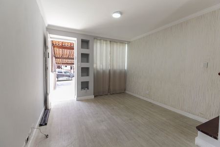 Casa de condomínio à venda com 140m², 3 quartos e 2 vagas Casa de condomínio à venda com 140m², 3 quartos e 2 vagasSala