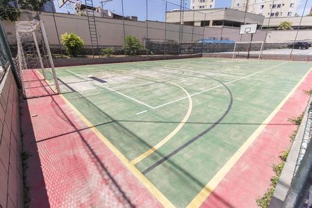 Casa de condomínio à venda com 140m², 3 quartos e 2 vagas Casa de condomínio à venda com 140m², 3 quartos e 2 vagasQuadra Esportiva