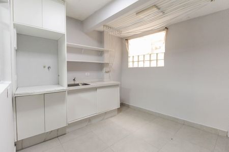 Casa de condomínio à venda com 140m², 3 quartos e 2 vagas Casa de condomínio à venda com 140m², 3 quartos e 2 vagasÁrea de Serviço