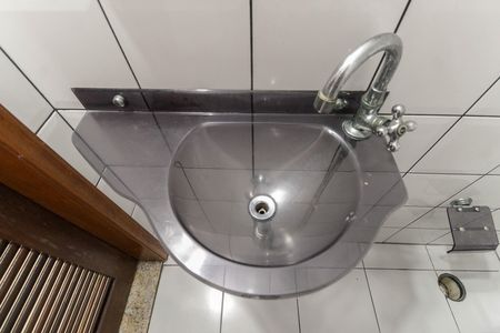 Casa de condomínio à venda com 140m², 3 quartos e 2 vagas Casa de condomínio à venda com 140m², 3 quartos e 2 vagasLavabo