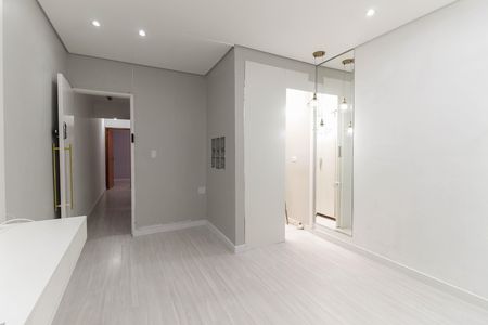 Casa de condomínio à venda com 140m², 3 quartos e 2 vagas Casa de condomínio à venda com 140m², 3 quartos e 2 vagasSuíte