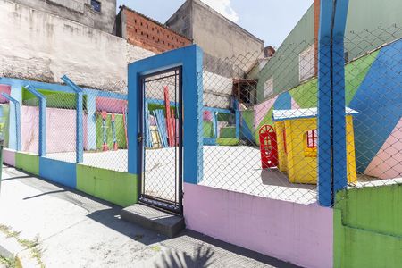 Casa de condomínio à venda com 140m², 3 quartos e 2 vagas Casa de condomínio à venda com 140m², 3 quartos e 2 vagasPlayground ( reforma )