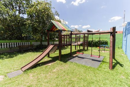 Casa de condomínio à venda com 140m², 3 quartos e 2 vagas Casa de condomínio à venda com 140m², 3 quartos e 2 vagasPlayground