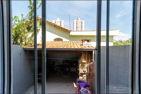 Casa para alugar com 80m², 2 quartos e 1 vaga Casa para alugar com 80m², 2 quartos e 1 vagaCozinha - Janela