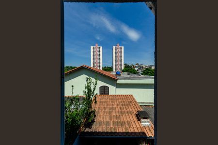 Casa para alugar com 80m², 2 quartos e 1 vaga Casa para alugar com 80m², 2 quartos e 1 vagaQuarto 2 - Janela