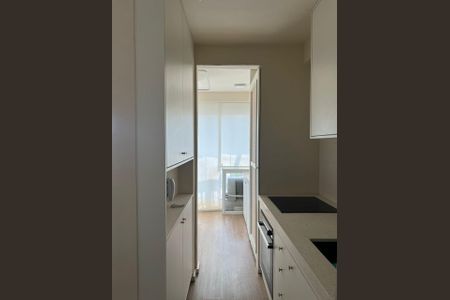 Apartamento à venda com 38m², 1 quarto e 1 vaga Apartamento à venda com 38m², 1 quarto e 1 vagaCozinha e Área de Serviço