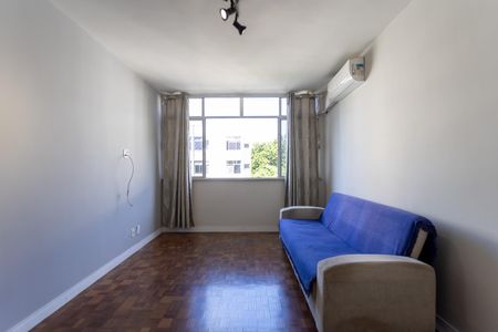 Apartamento à venda com 58m², 2 quartos e 1 vagaSala