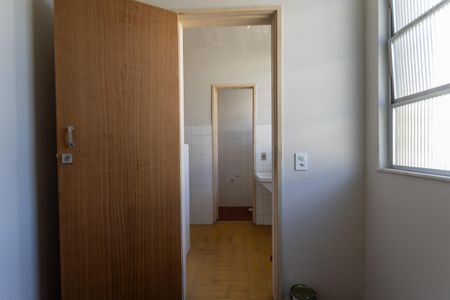 Apartamento à venda com 58m², 2 quartos e 1 vagaQuarto de Serviço