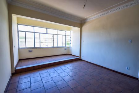 Apartamento para alugar com 95m², 3 quartos e sem vagaSala
