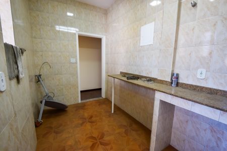 Apartamento para alugar com 95m², 3 quartos e sem vagaCozinha