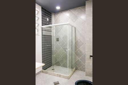 Apartamento à venda com 95m², 3 quartos e sem vaga Apartamento à venda com 95m², 3 quartos e sem vagaBanheiro Social