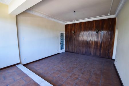 Apartamento para alugar com 95m², 3 quartos e sem vagaSala