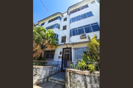 Apartamento para alugar com 95m², 3 quartos e sem vagaFachada