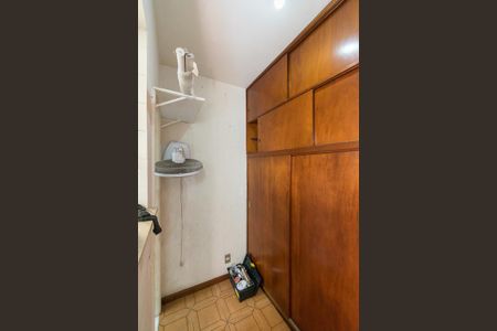 Apartamento à venda com 97m², 2 quartos e 1 vaga Apartamento à venda com 97m², 2 quartos e 1 vagaQuarto de Serviço