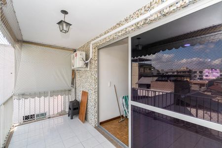 Apartamento à venda com 97m², 2 quartos e 1 vaga Apartamento à venda com 97m², 2 quartos e 1 vagaVaranda da Sala