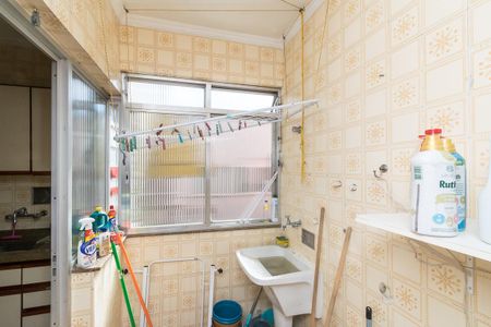 Apartamento à venda com 97m², 2 quartos e 1 vaga Apartamento à venda com 97m², 2 quartos e 1 vagaÁrea de Serviço