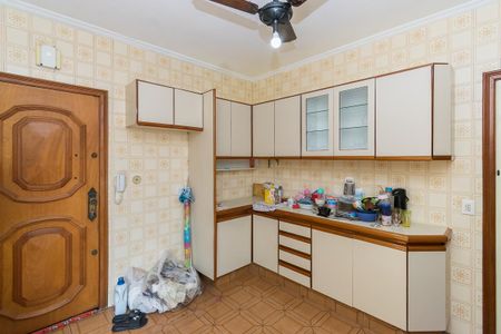 Apartamento à venda com 97m², 2 quartos e 1 vaga Apartamento à venda com 97m², 2 quartos e 1 vagaCozinha