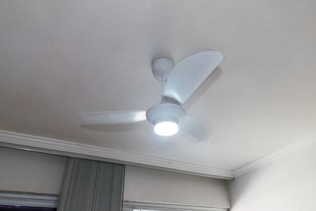 Apartamento à venda com 97m², 2 quartos e 1 vaga Apartamento à venda com 97m², 2 quartos e 1 vagaSala