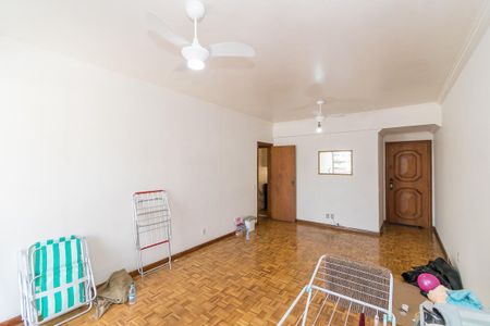 Apartamento à venda com 97m², 2 quartos e 1 vaga Apartamento à venda com 97m², 2 quartos e 1 vagaSala