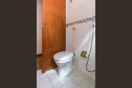 Apartamento à venda com 97m², 2 quartos e 1 vaga Apartamento à venda com 97m², 2 quartos e 1 vagaBanheiro