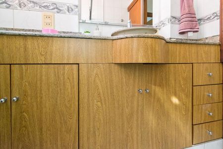 Apartamento à venda com 97m², 2 quartos e 1 vaga Apartamento à venda com 97m², 2 quartos e 1 vagaBanheiro