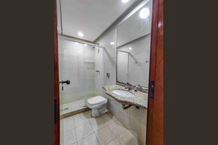 Apartamento à venda com 112m², 3 quartos e 2 vagasBanheiro Social