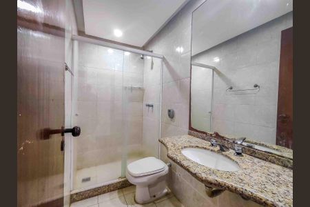 Apartamento à venda com 112m², 3 quartos e 2 vagasBanheiro Social