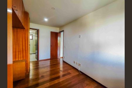 Apartamento à venda com 112m², 3 quartos e 2 vagasSuíte