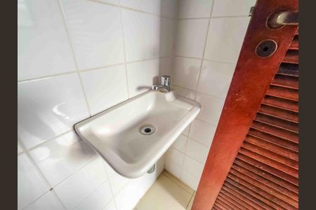 Apartamento à venda com 112m², 3 quartos e 2 vagasBanheiro de Serviço