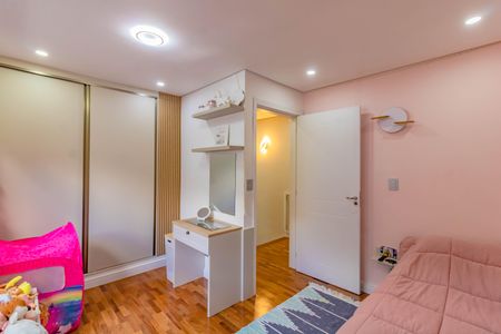 Casa à venda com 141m², 3 quartos e 2 vagas Casa à venda com 141m², 3 quartos e 2 vagasQuarto 2