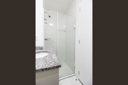 Apartamento para alugar com 70m², 3 quartos e 2 vagas Apartamento para alugar com 70m², 3 quartos e 2 vagasBanheiro 2
