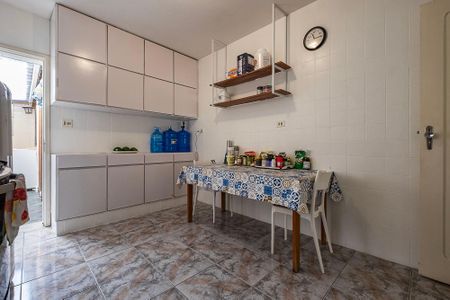 Casa à venda com 102m², 2 quartos e 2 vagasCozinha