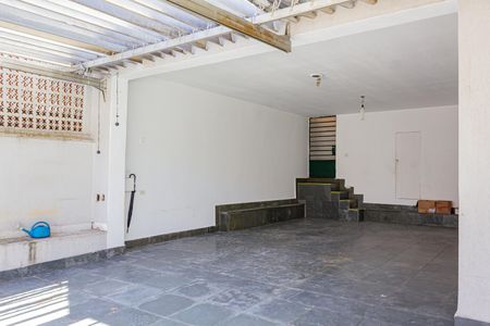 Casa à venda com 276m², 4 quartos e 4 vagasGaragem