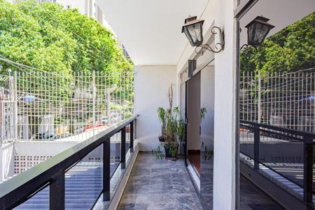 Casa à venda com 276m², 4 quartos e 4 vagasVaranda da Sala