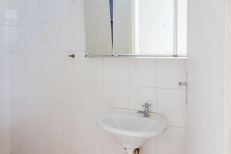 Casa à venda com 276m², 4 quartos e 4 vagasBanheiro de serviço