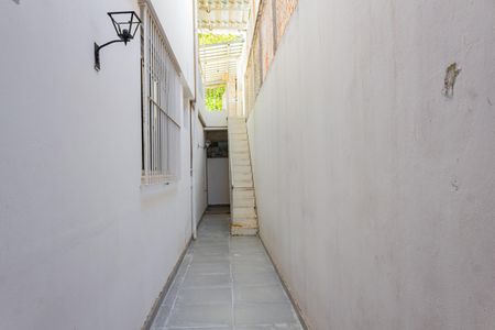 Casa à venda com 276m², 4 quartos e 4 vagasCorredor