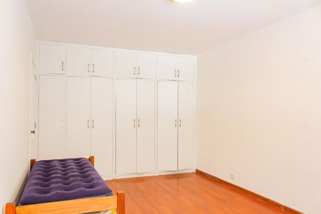 Casa à venda com 276m², 4 quartos e 4 vagasQuarto 1