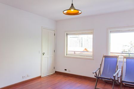 Casa à venda com 276m², 4 quartos e 4 vagasSuíte